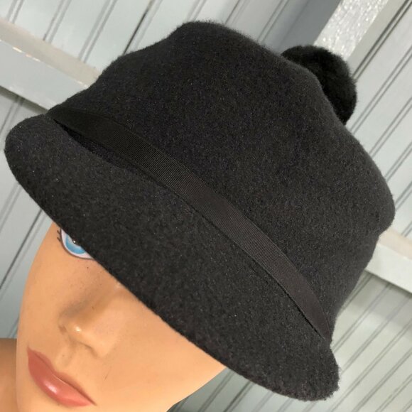 Black Fleece Hunting Trapper Pom Made In USA Ear Flaps 7 3/8 Langenberg Hat Cap - Picture 3 of 10